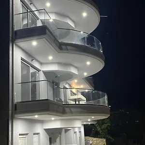 Bed & Breakfast Sun George, Himare